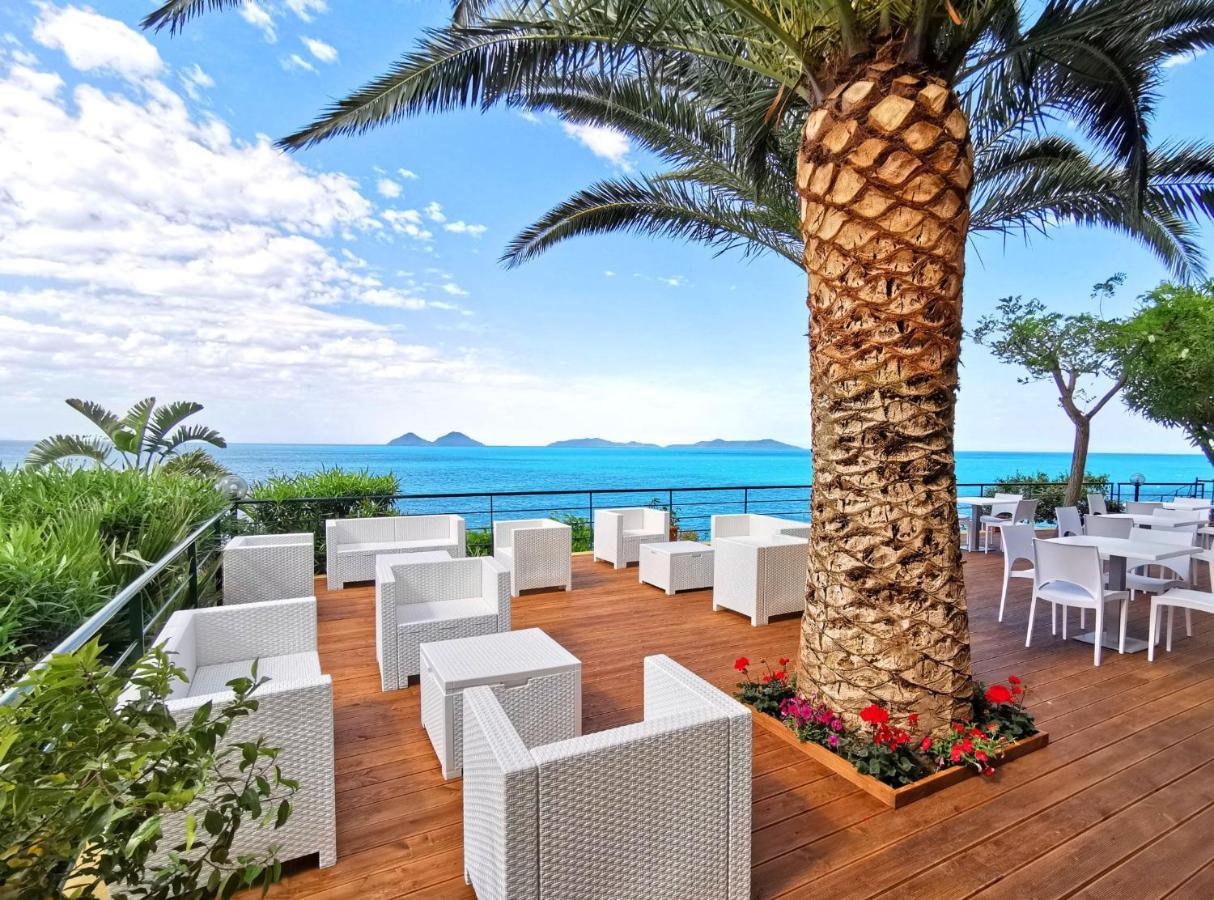 Capo dʼOrlando Villa Anita Apartments المظهر الخارجي الصورة