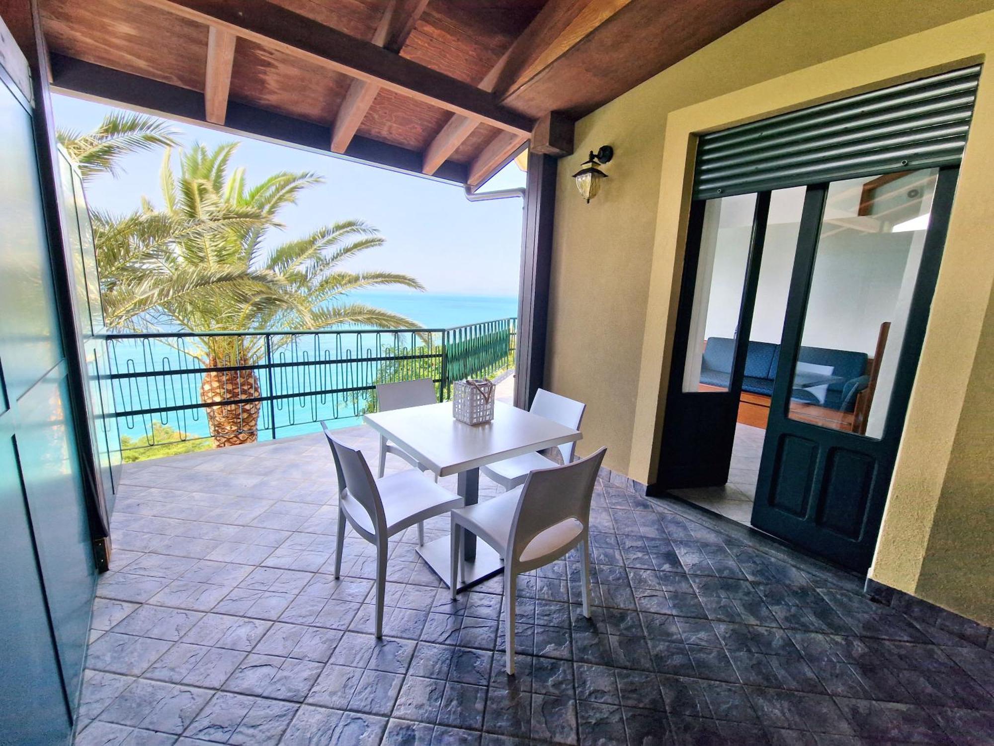 Capo dʼOrlando Villa Anita Apartments الغرفة الصورة